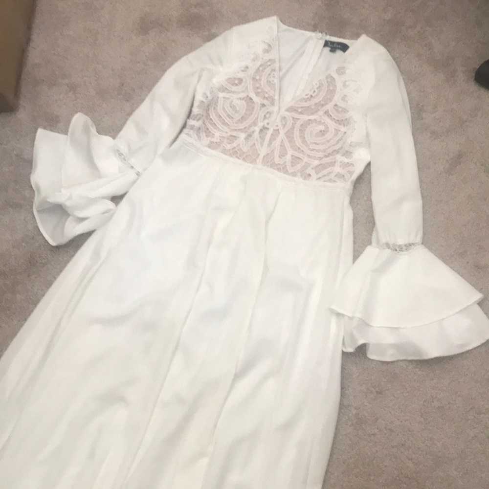 White long sleeve lulus dress